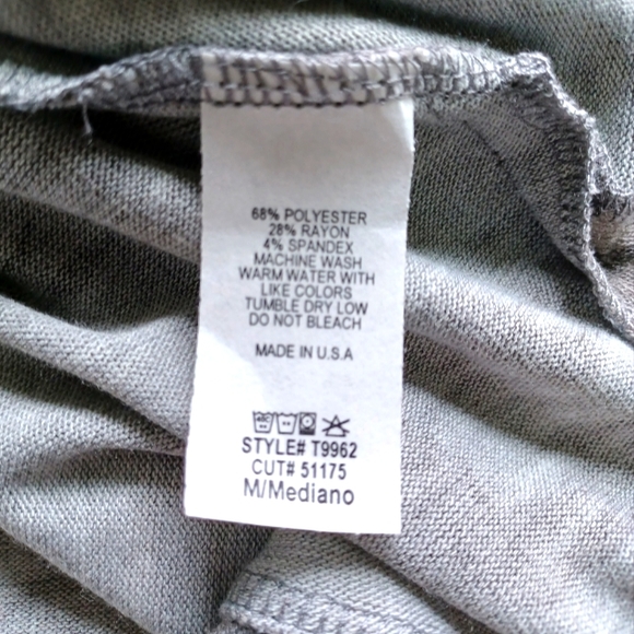 Camo Print 3/4 Dohlman Sleeve Oversized Top - Picture 12 of 12